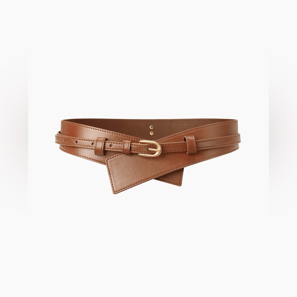 Elegant Brown Leather Belt